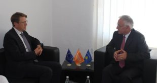 Kryetari i KK të Nismës, Jakup Krasniqi priti përfaqësuesin special të BE-së në Kosovë, Samuel Zhbogar
