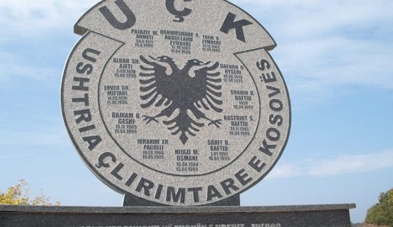 Nesër në Zhegoc të Karadakut nderohen 8 dëshmorët e Ushtrisë Çlirimtare të Kosovës të rënë në betejen e Zhegocit