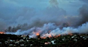 Shkon në 94 numri e personave që humbën jetën në zjarrin që përfshiu periferinë e Athinës